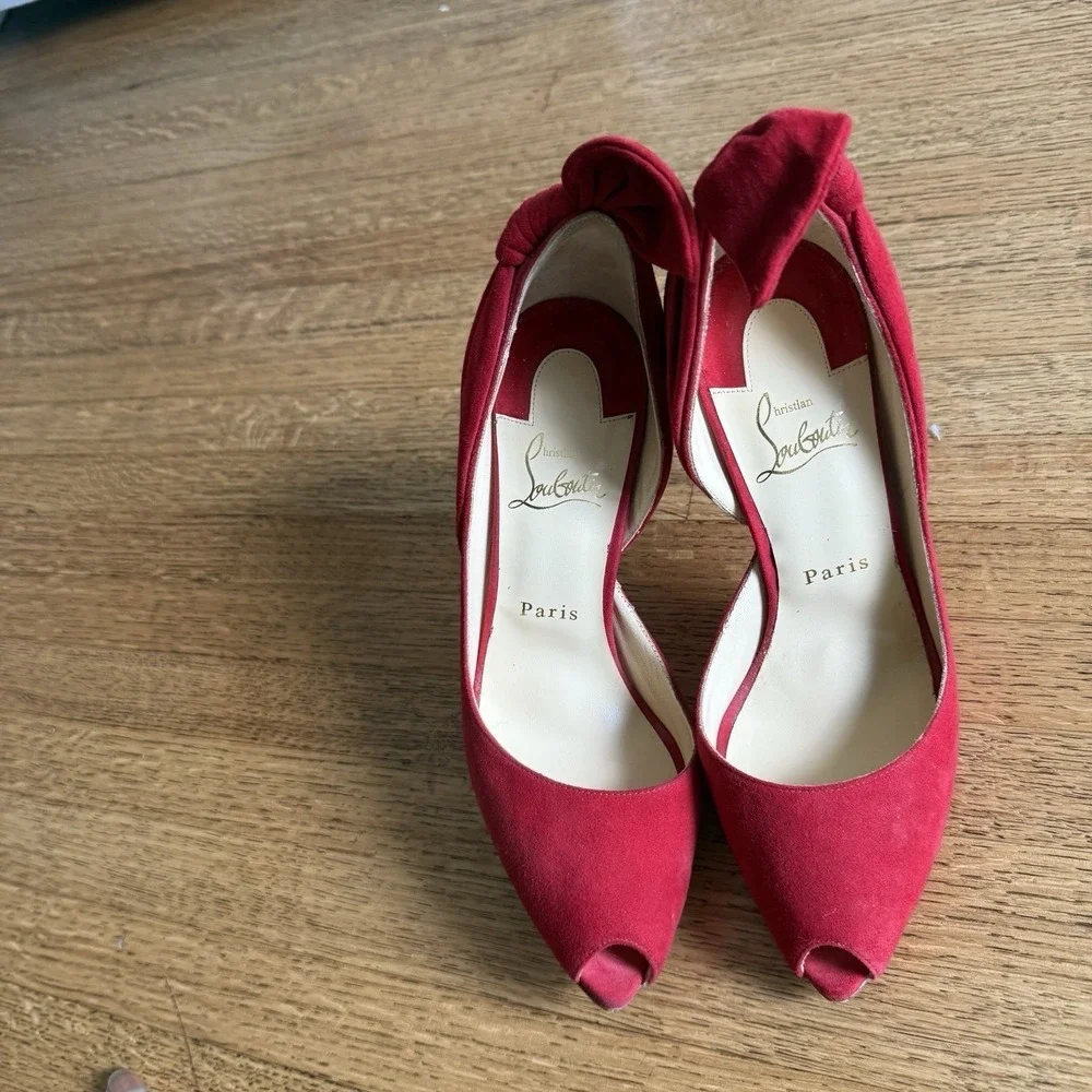 CHRISTIAN LOUBOUTIN Suede Barbara 100 Peep Toe Pumps 36 Oeillet size 37.5